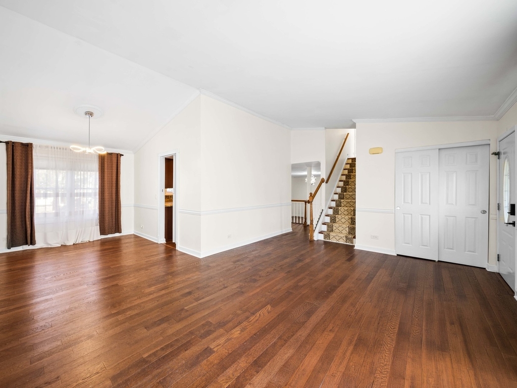 97 E Harbor Drive - Photo 4