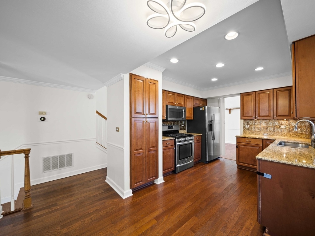 97 E Harbor Drive - Photo 7
