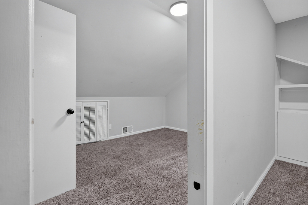 7945 W 91st Street - Photo 20