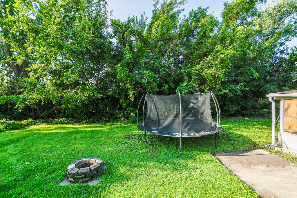 7945 W 91st Street - Photo 33