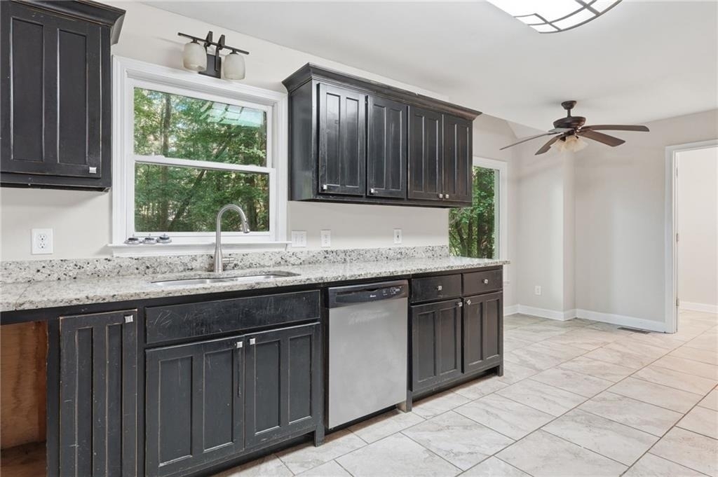 2753 Allyn Way Nw - Photo 4