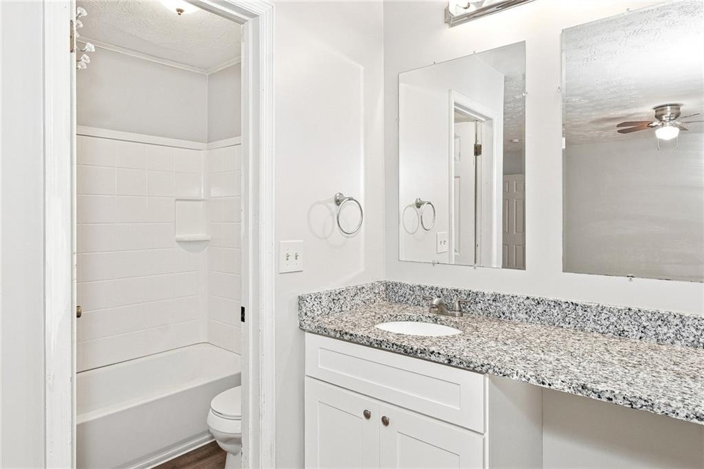 1515 Captain Thomas Court - Photo 11