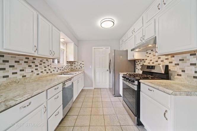 450 Valley Drive - Photo 4