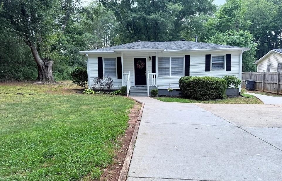 205 Harper Street - Photo 1