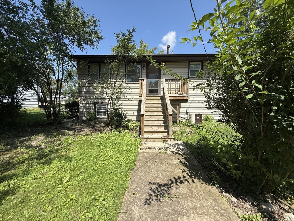 8517 W 87th Place - Photo 32