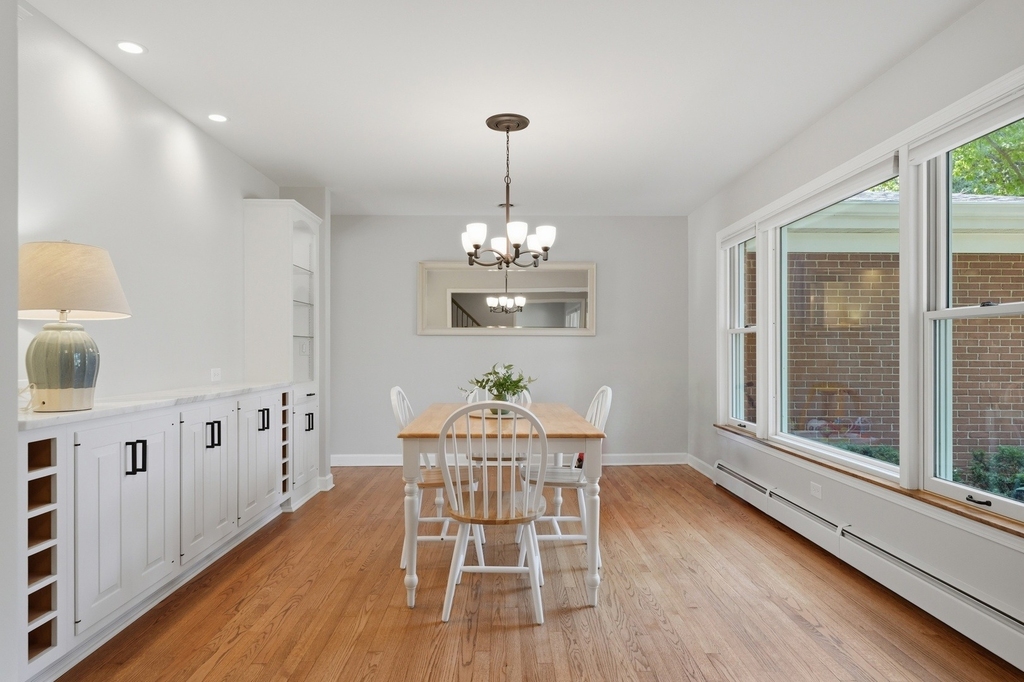317 E Forest Lane - Photo 5