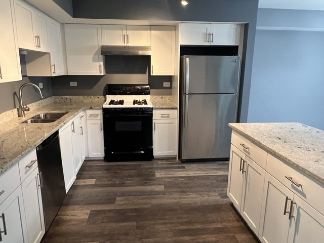 801 N Tamarac Boulevard - Photo 3