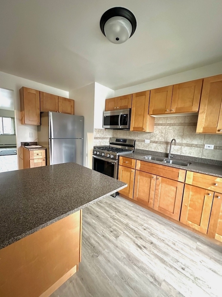 404 Inland Drive - Photo 3