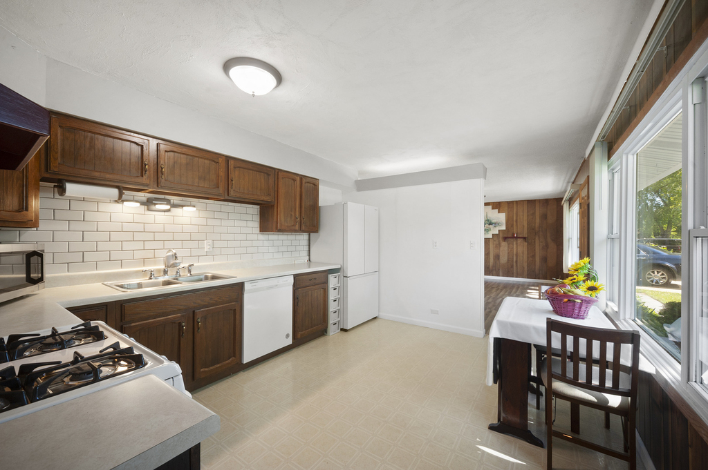 114 Mccabe Drive - Photo 11