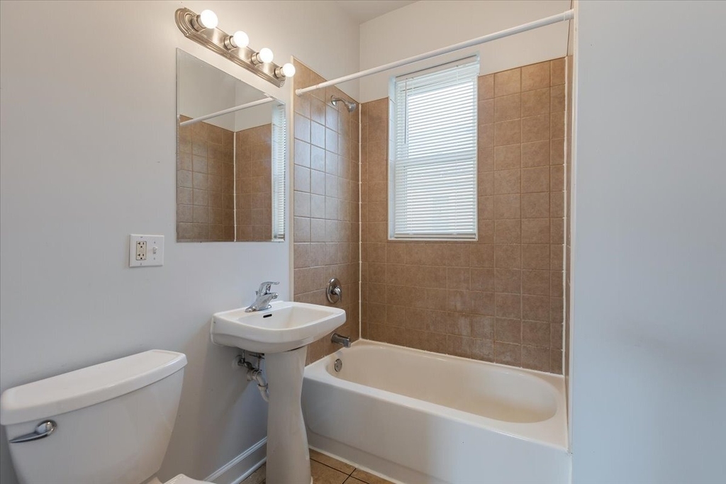 1234 W 49th Place - Photo 7