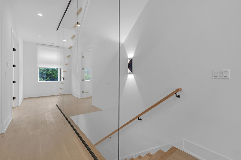 505 W Elm Avenue - Photo 40
