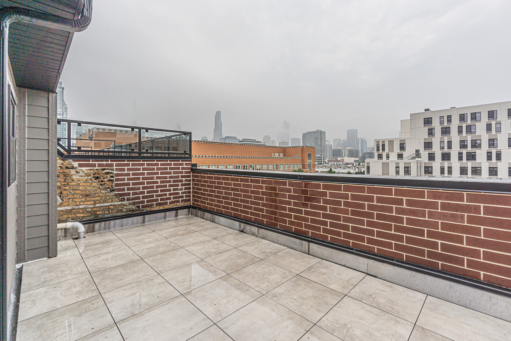 505 W Elm Avenue - Photo 6