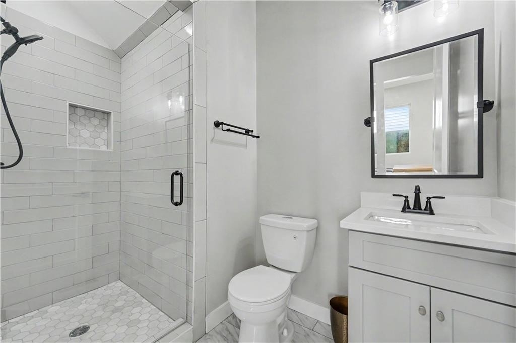 726 Windsor Street Sw - Photo 8