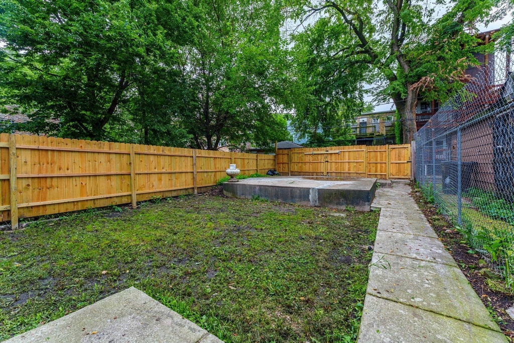 1529 S Homan Avenue - Photo 14