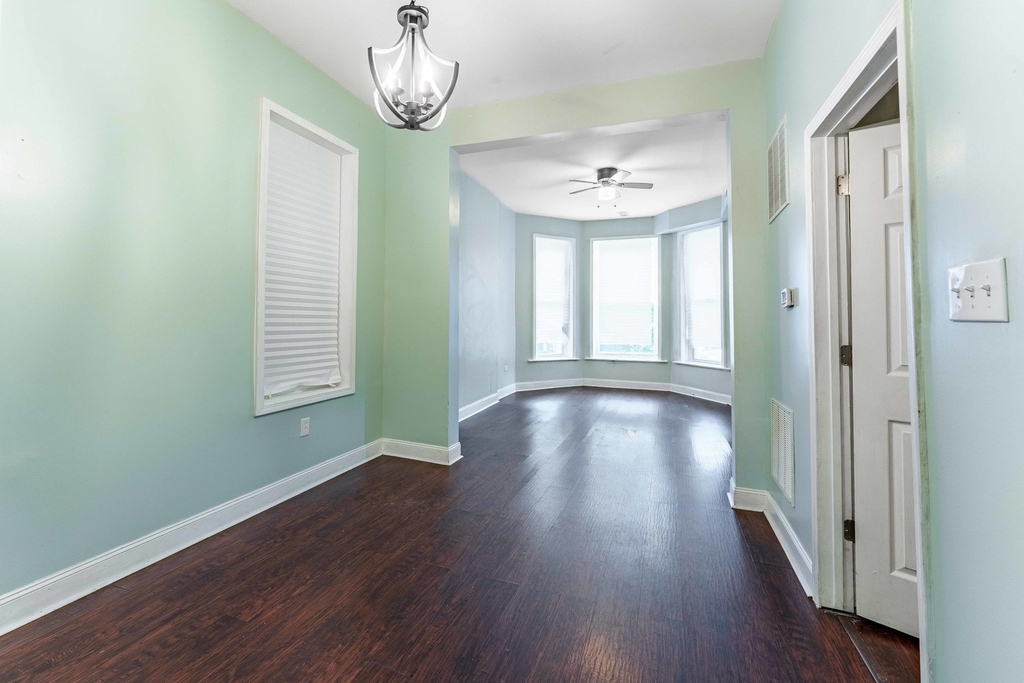 1529 S Homan Avenue - Photo 10