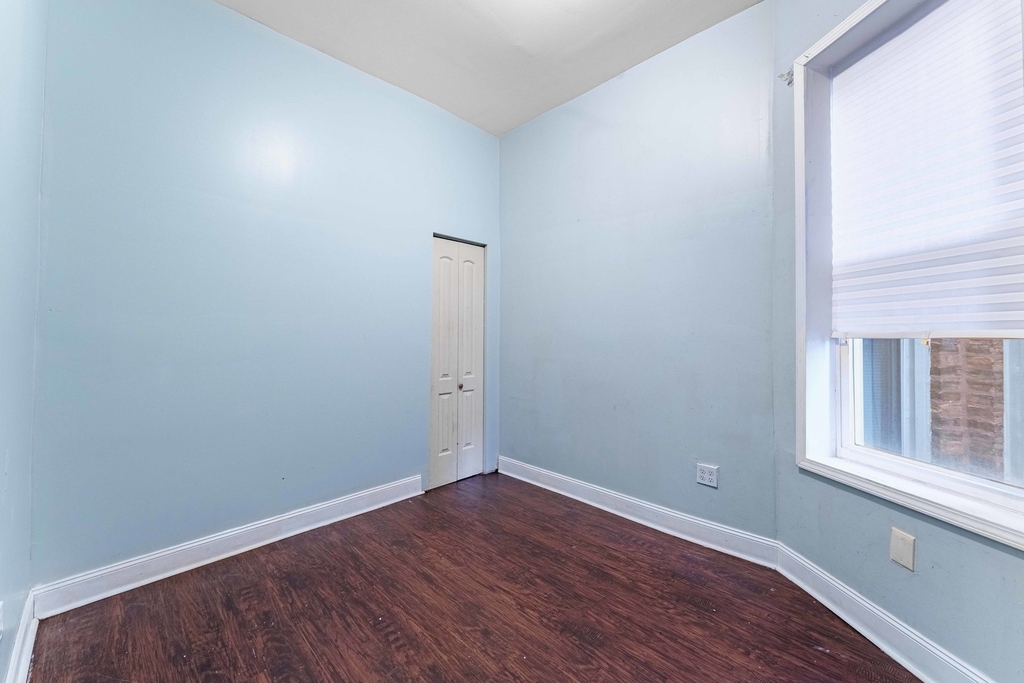 1529 S Homan Avenue - Photo 8