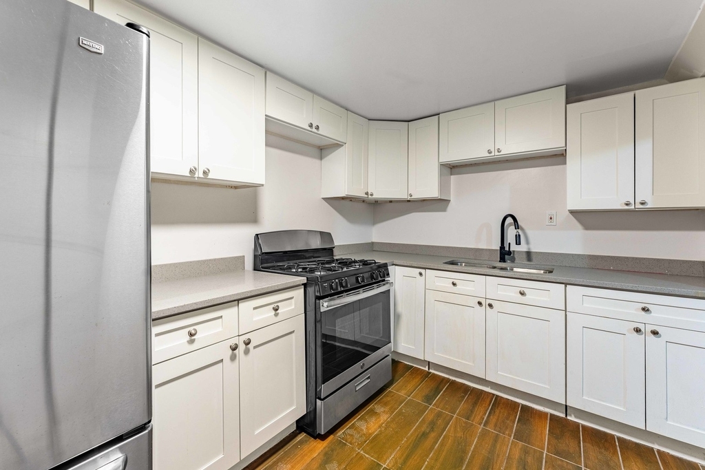1529 S Homan Avenue - Photo 3