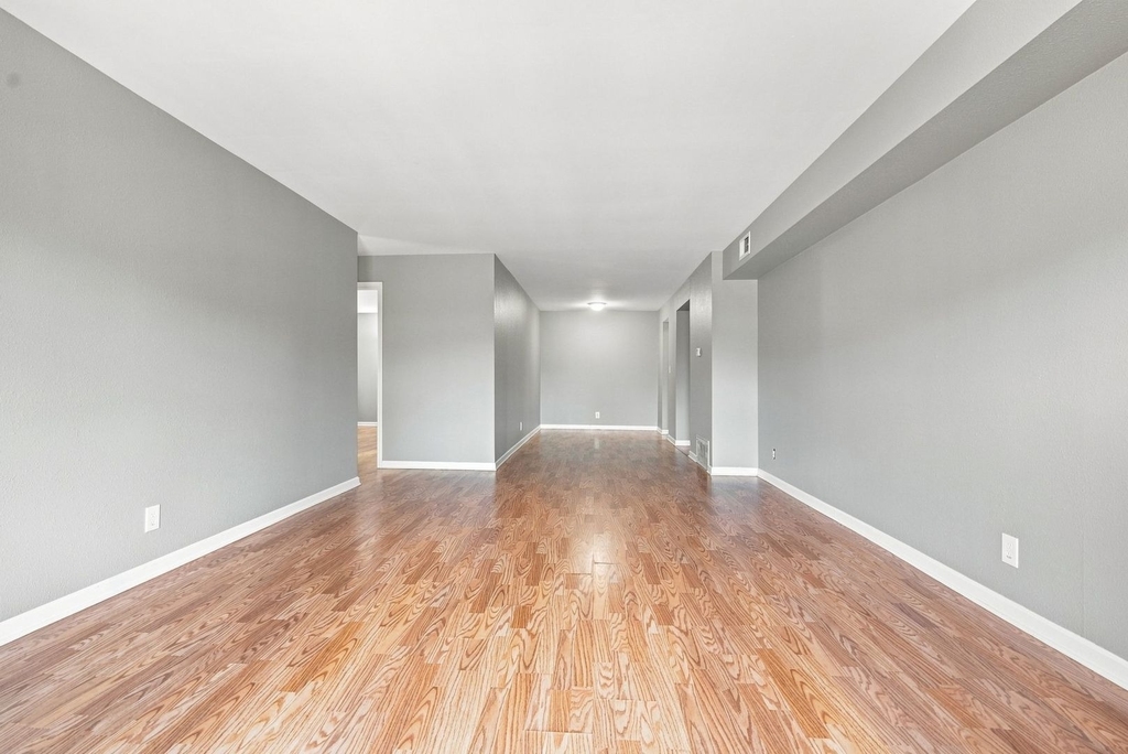 1895 Tall Oaks Drive - Photo 7