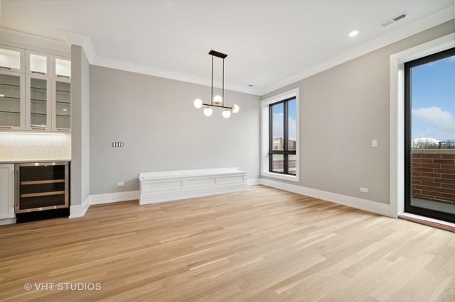 2614 W Chicago Avenue - Photo 3