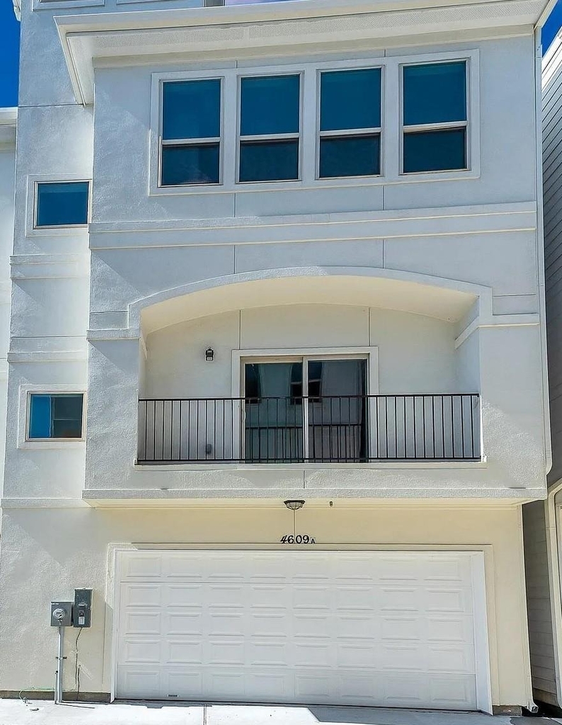 4609 Nett Street - Photo 1
