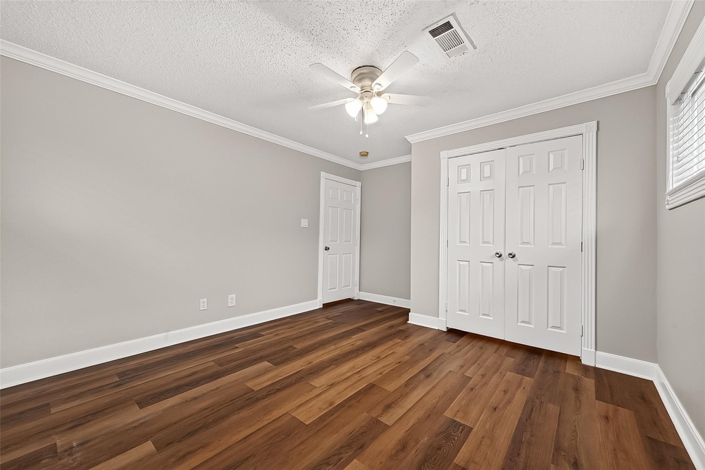 4727 Merwin Street - Photo 36