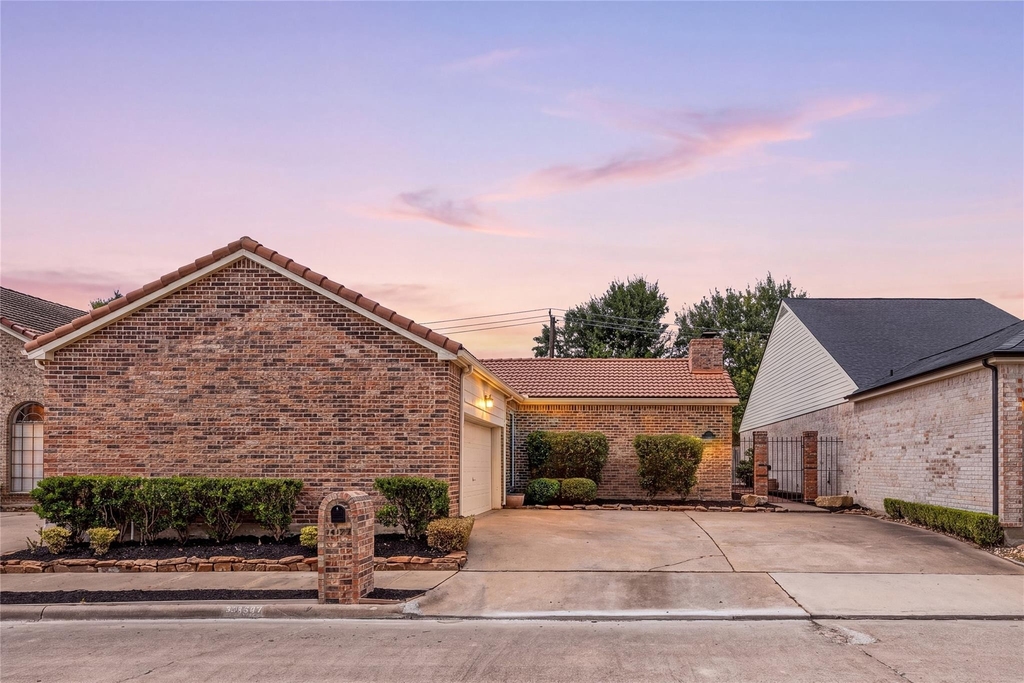 14122 Langbourne Drive - Photo 0