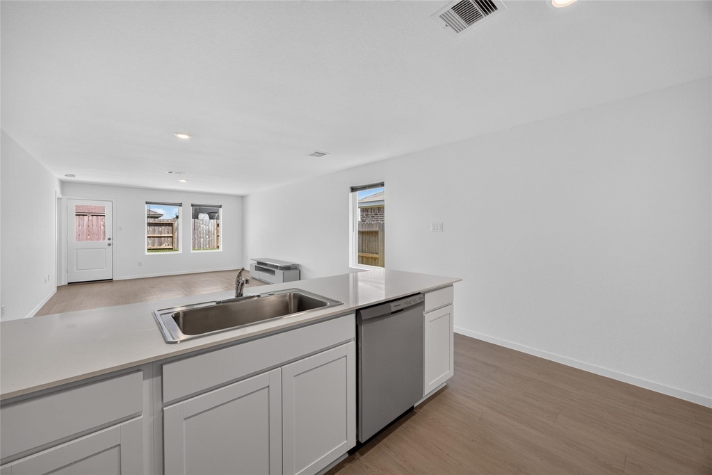 26722 Cascade Sunrise Street - Photo 12