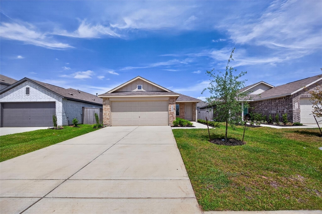 26722 Cascade Sunrise Street - Photo 0