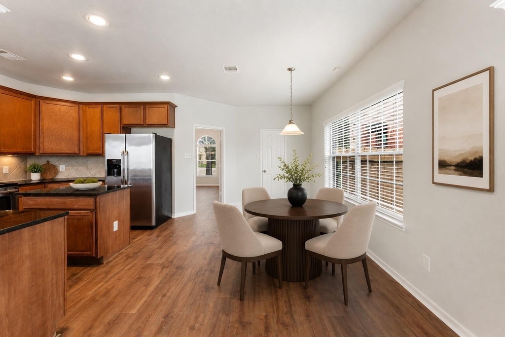 21915 Sunvolt Court - Photo 17