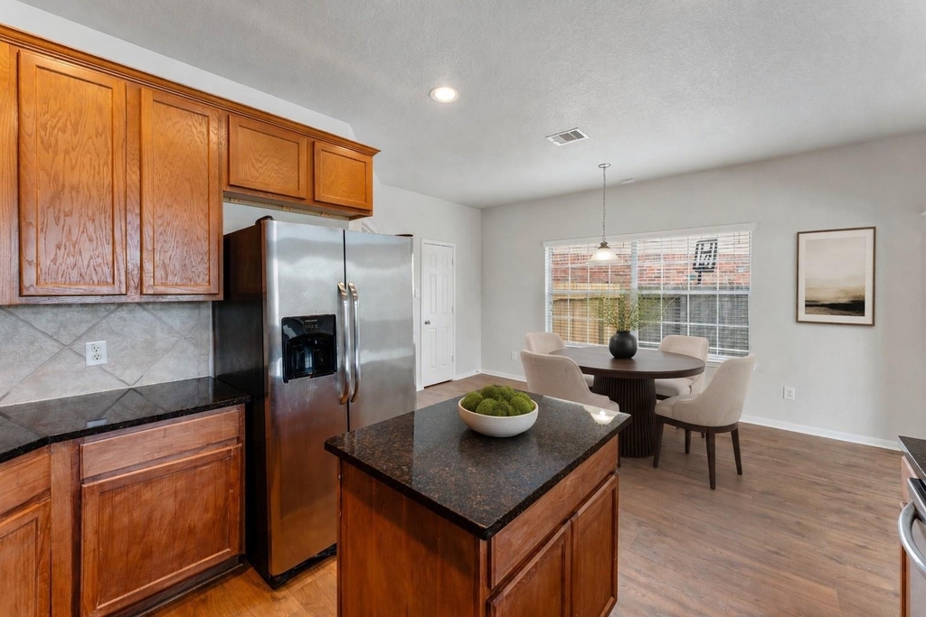 21915 Sunvolt Court - Photo 25