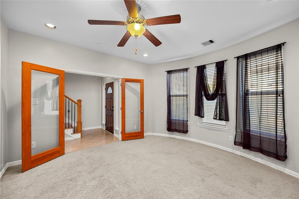 1614 Stuart Street - Photo 7