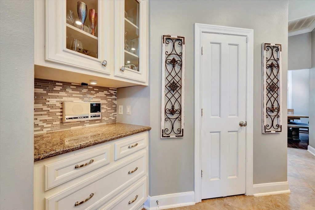 3806 Canyon Bluff Court - Photo 28