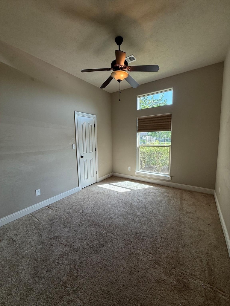 6645 Jasper Circle - Photo 11
