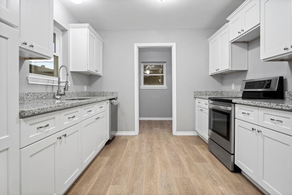 1347 E Palm Drive - Photo 3