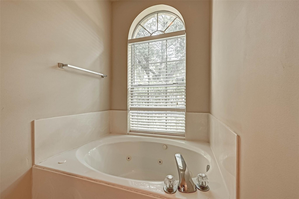 12419 Shadycrest Drive - Photo 38