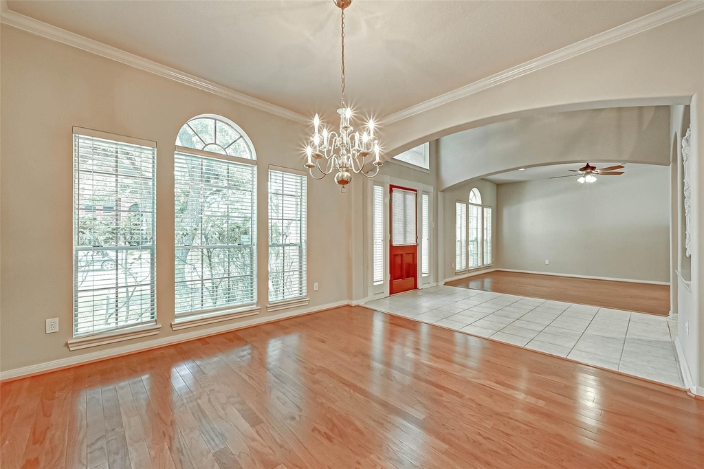 12419 Shadycrest Drive - Photo 4