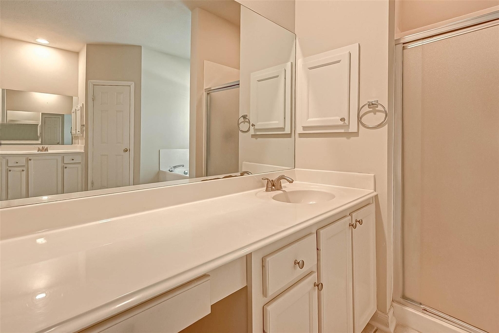 12419 Shadycrest Drive - Photo 36