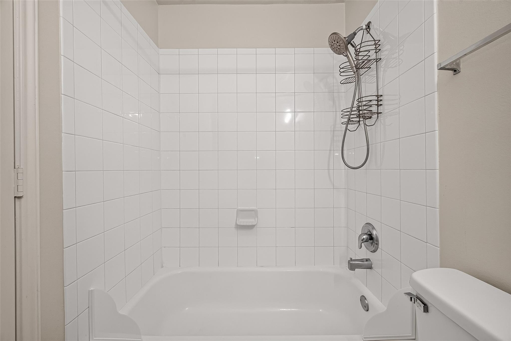 25346 Barmby Drive - Photo 42