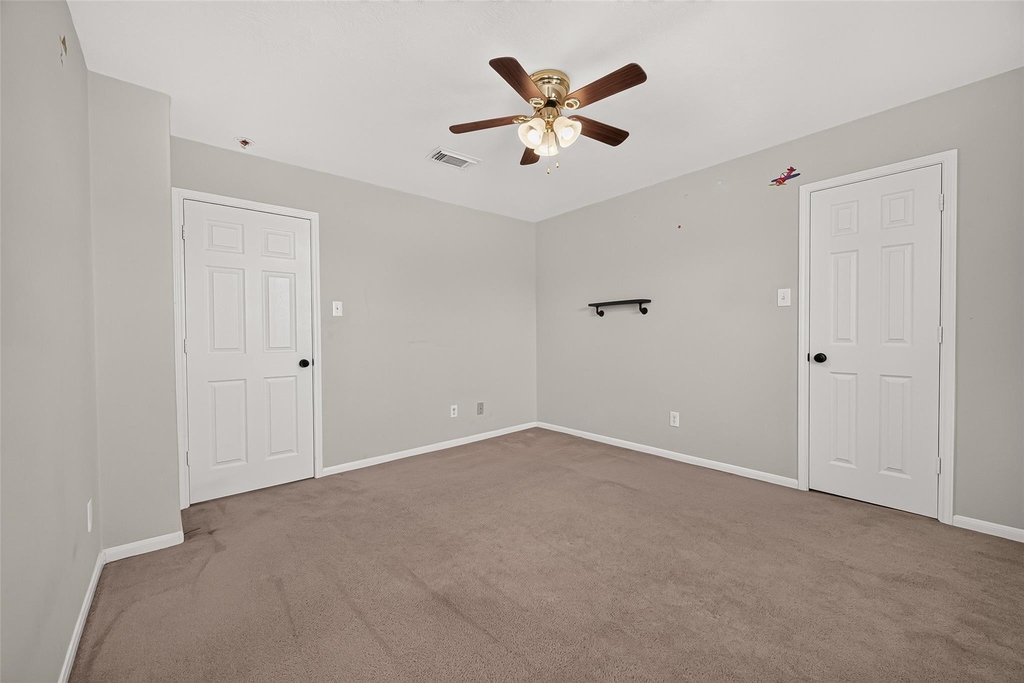 25346 Barmby Drive - Photo 47