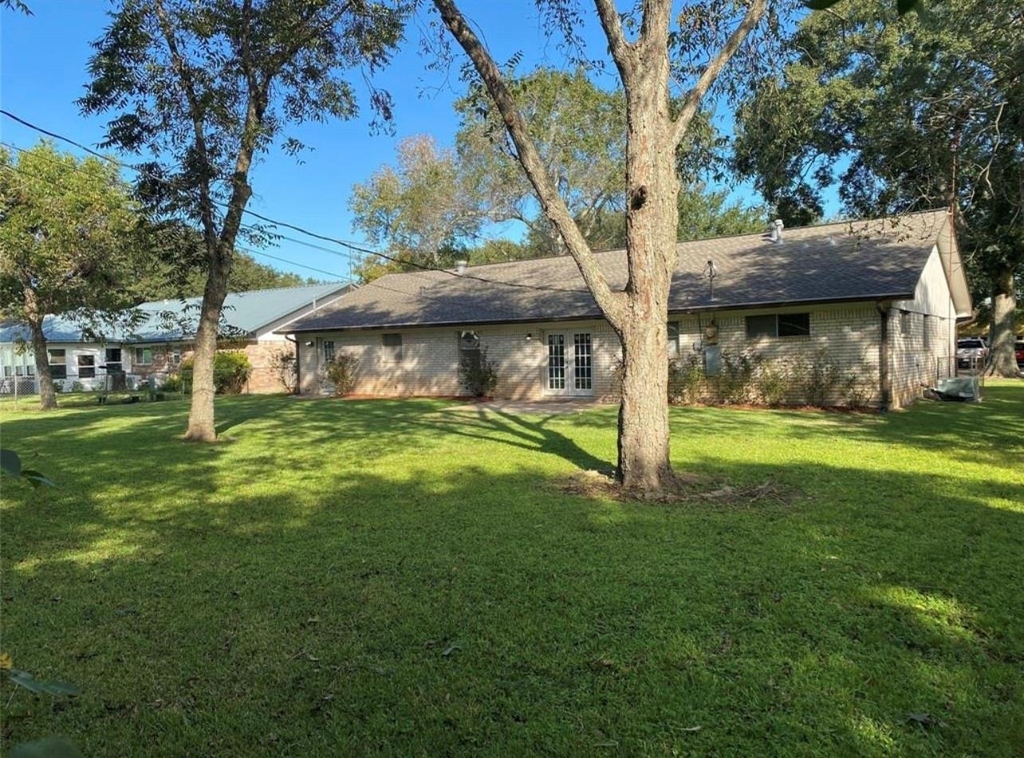 1116 Frances Drive - Photo 11