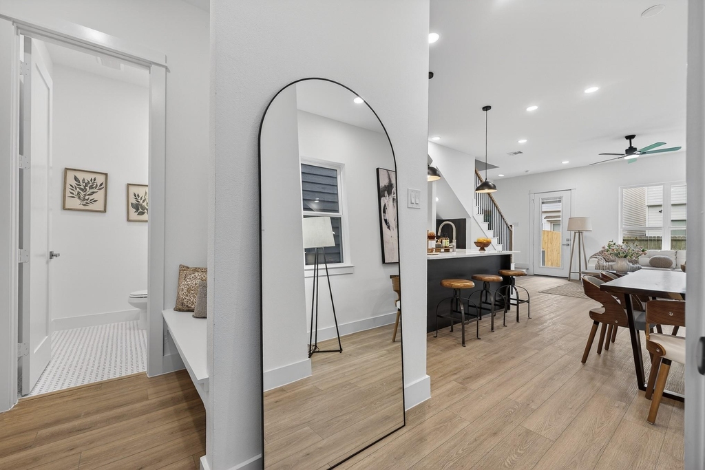 305 Marcella Street - Photo 17