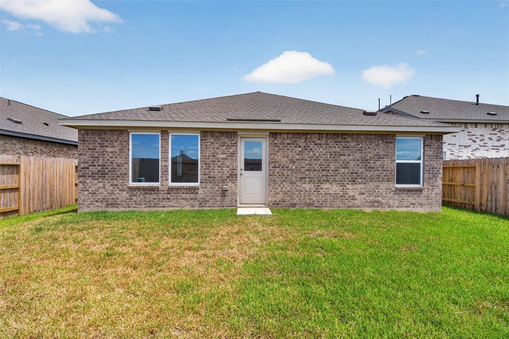3008 Calhoun Falls Drive - Photo 33