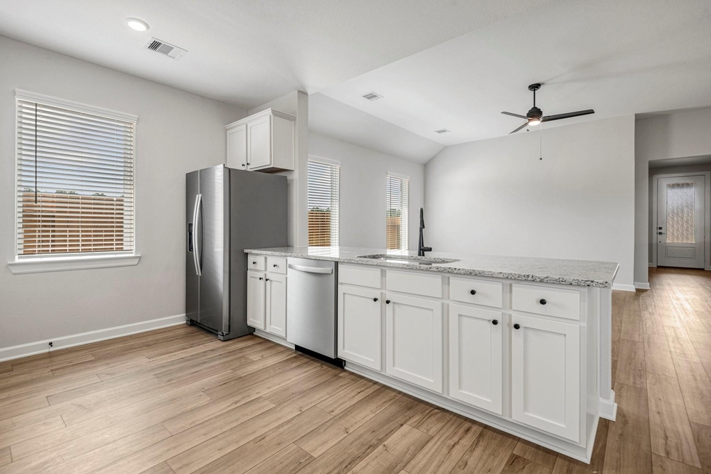 15683 Honey Cove Drive - Photo 10