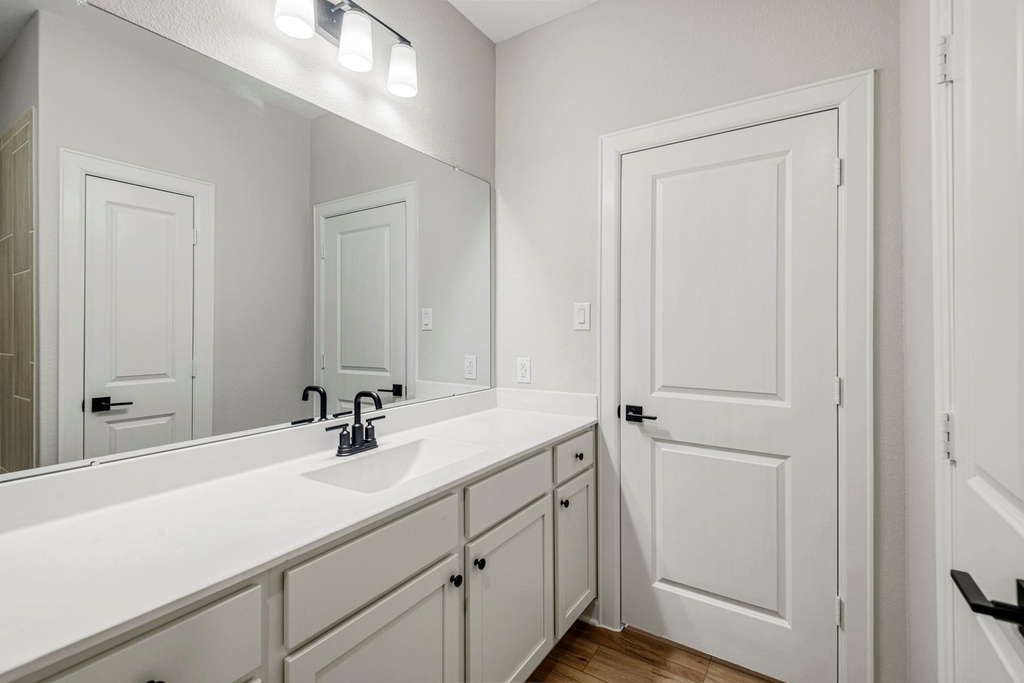 15683 Honey Cove Drive - Photo 21