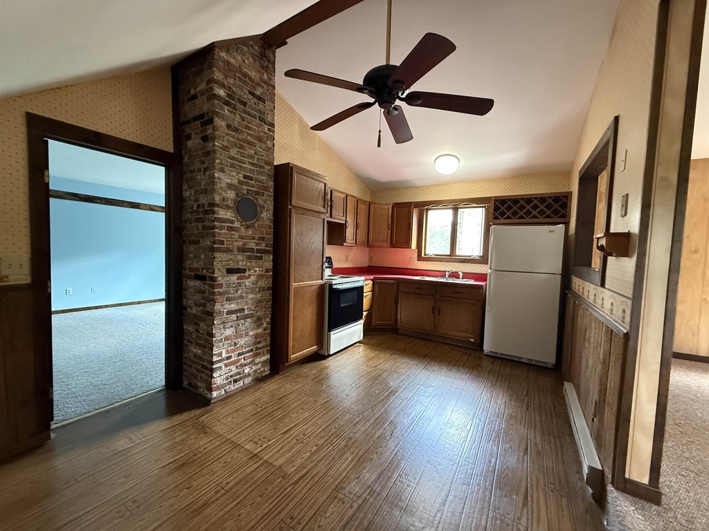 639 Grafton - Photo 7