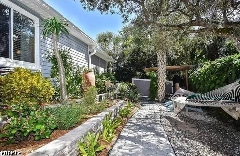 11652 Pawley Avenue - Photo 5