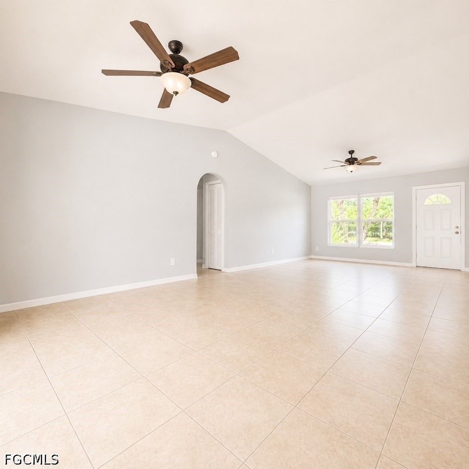 124 Se 27th Street - Photo 2