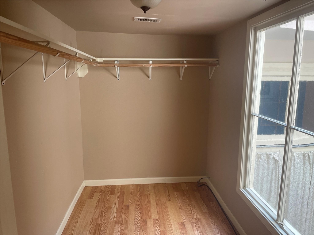 2116 Strand Street - Photo 13