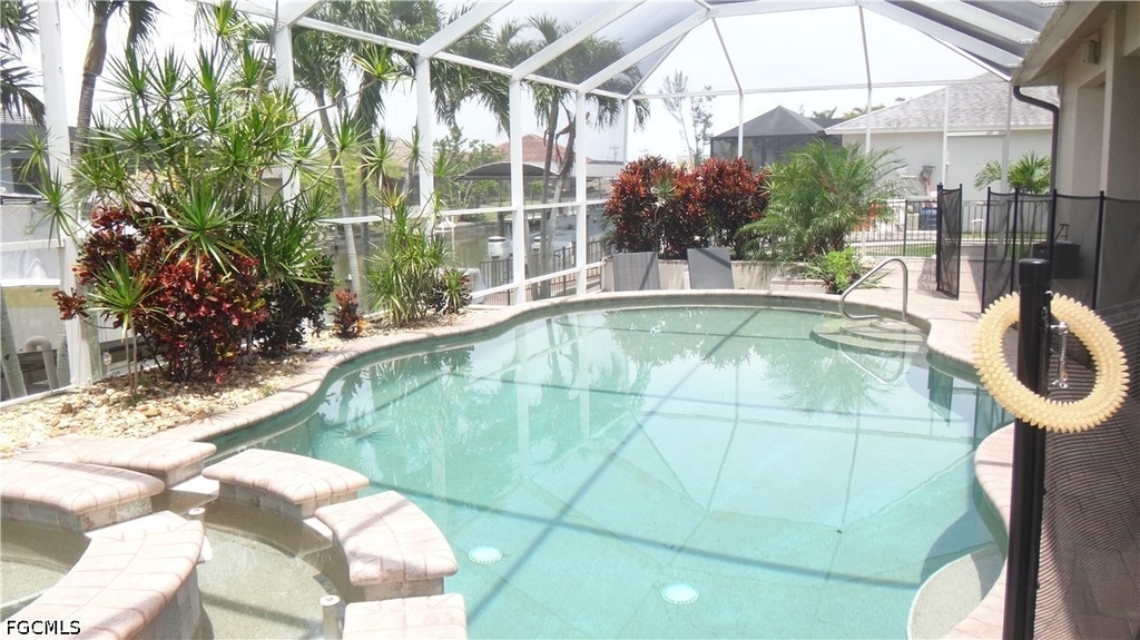1519 Sw 40th Terrace - Photo 0