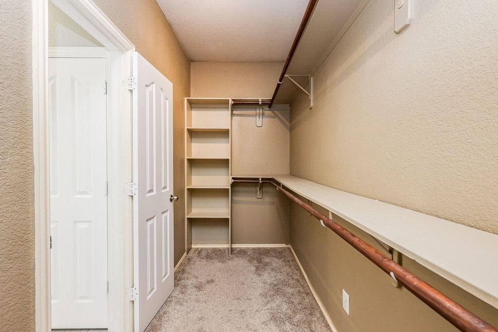 9626 Red Rugosa Drive - Photo 22